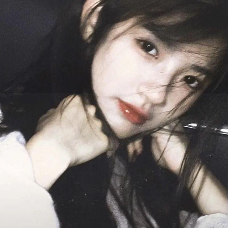 红衣谍影